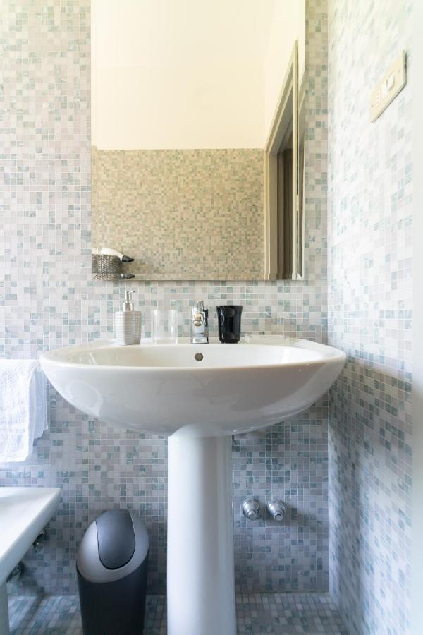 Appartamento Casa Di Nelly Bergamo Esterno foto